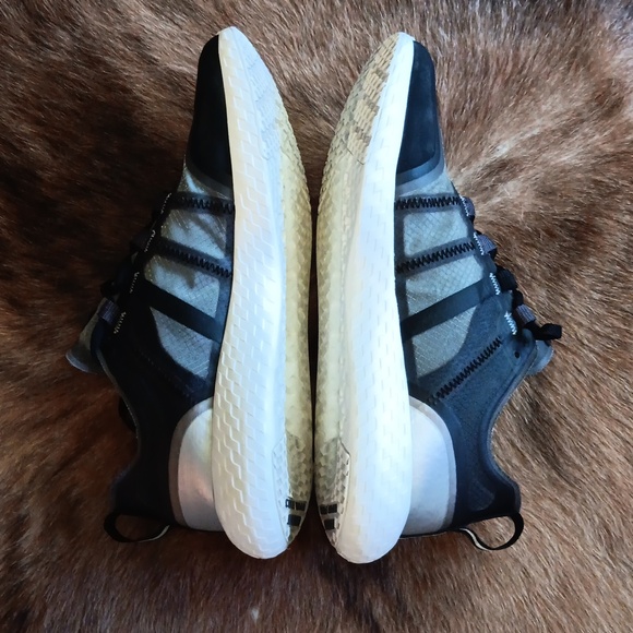 Cole Haan Zerogrand Outpace running shoes - Picture 4 of 8